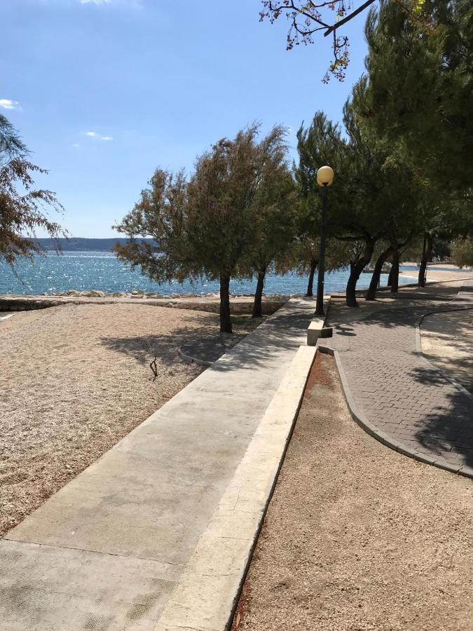 Meerblick Apartment Kastela Bagian luar foto